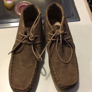 fake clarks wallabees